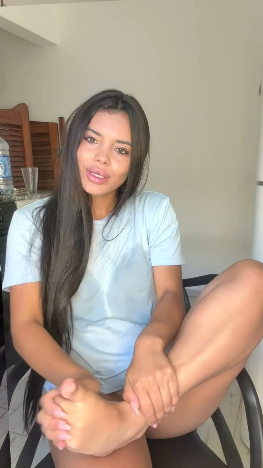 🔞 busty petite body masturbating nude wet pussy 💦🍑 Check my OF image 1