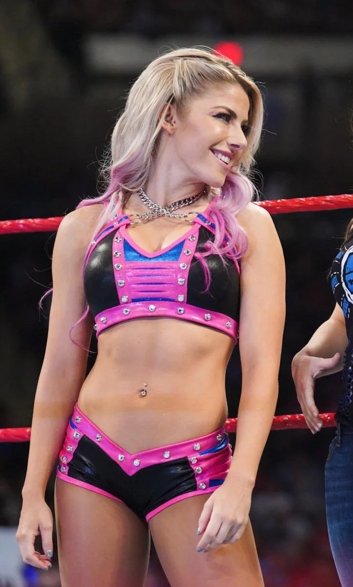 Im gonna explode to Alexa Bliss DM to Degrade her image 15