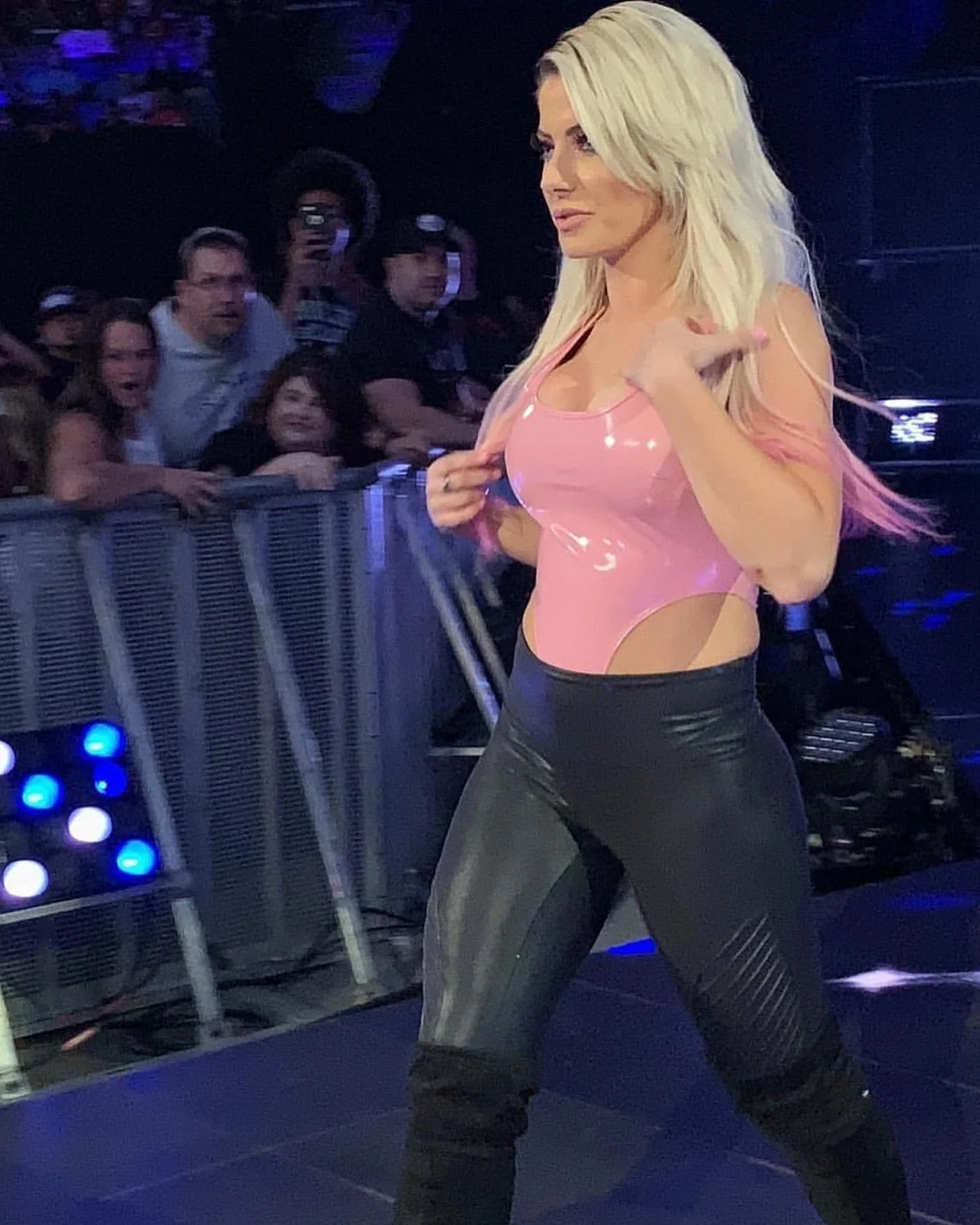 Im gonna explode to Alexa Bliss DM to Degrade her image 19