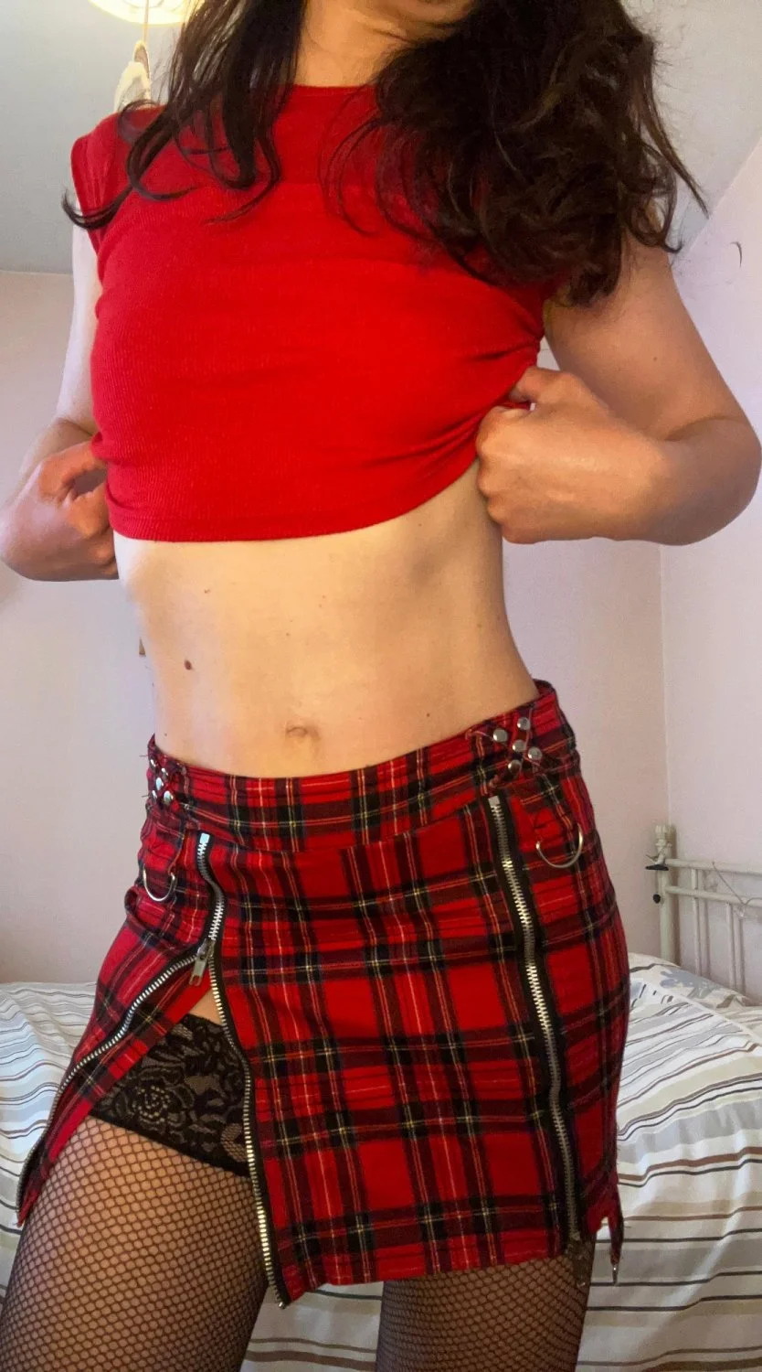 39 year old Italian Hotwife Angela. image 16