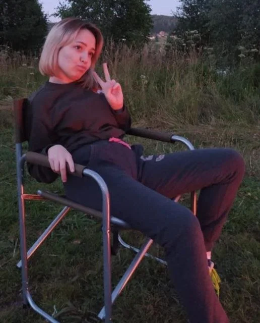 little slut Arina image 16