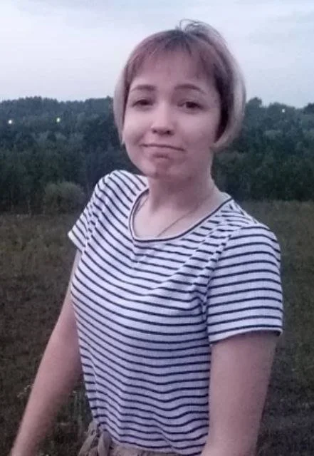 little slut Arina image 20
