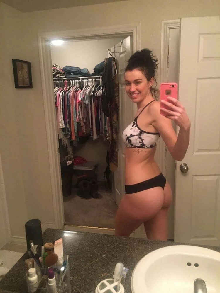 Fit Nurse Lost image 18