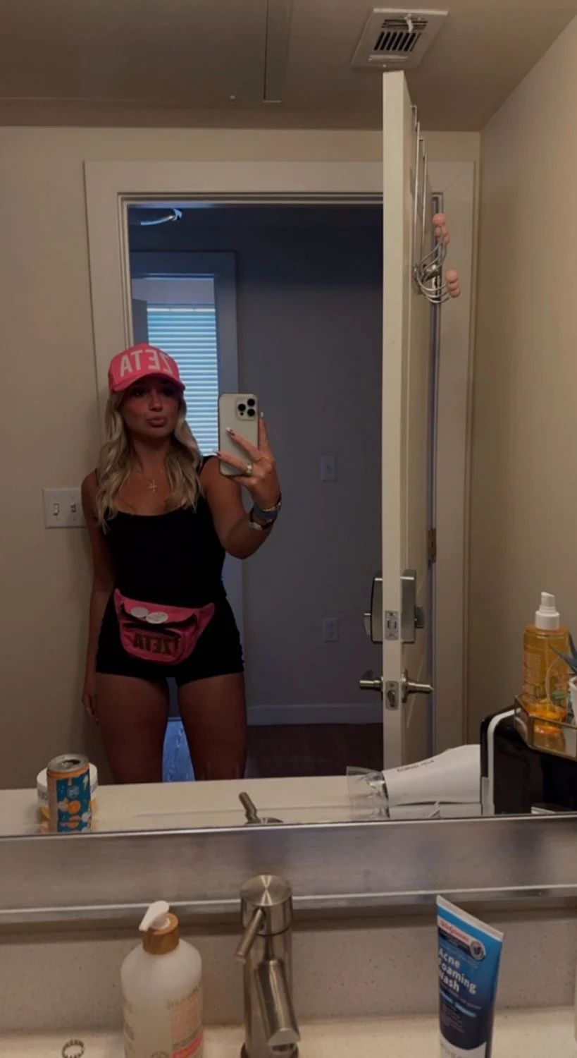 Nice Ass Texas Baddie image 8
