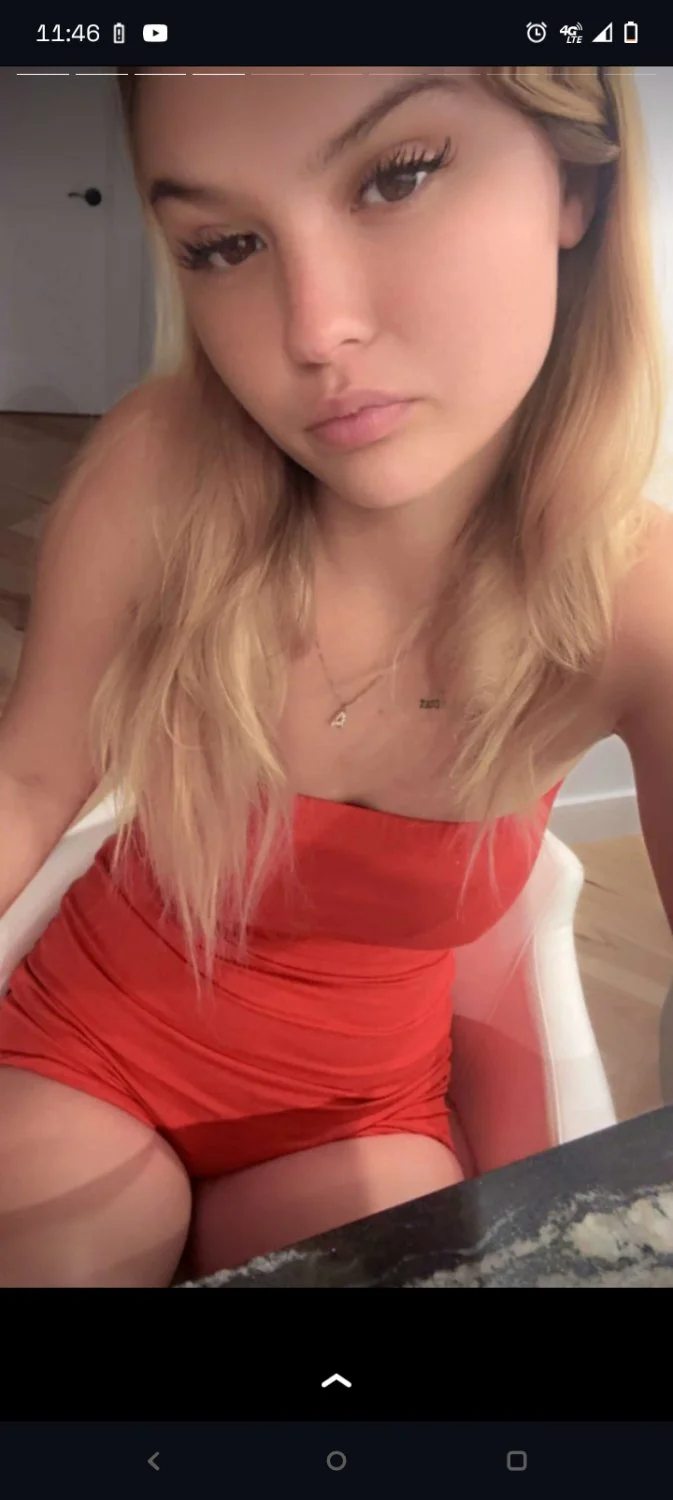 ari is such a fucking whore image 11