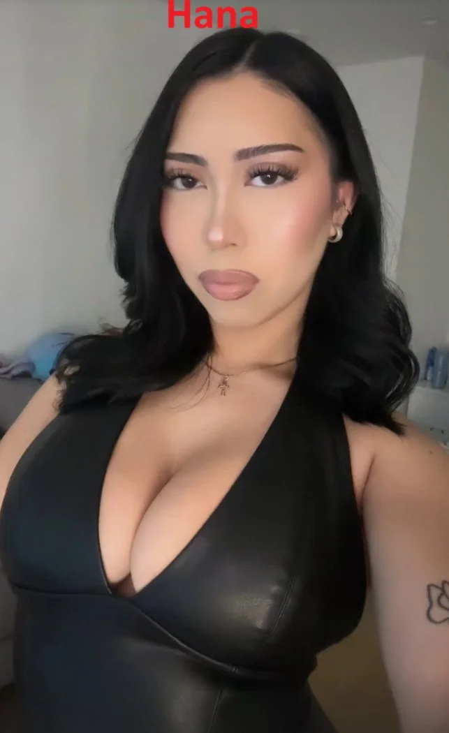 Busty Bop Sisters: Who's hotter? image 9