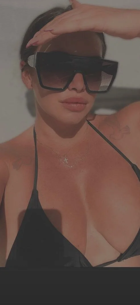 Big ass realtor milf Nicoleclosesswfl image 34