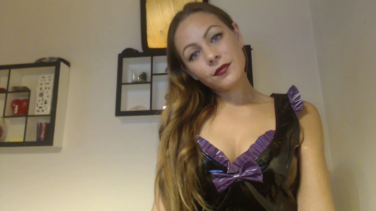Babe in PVC image 3