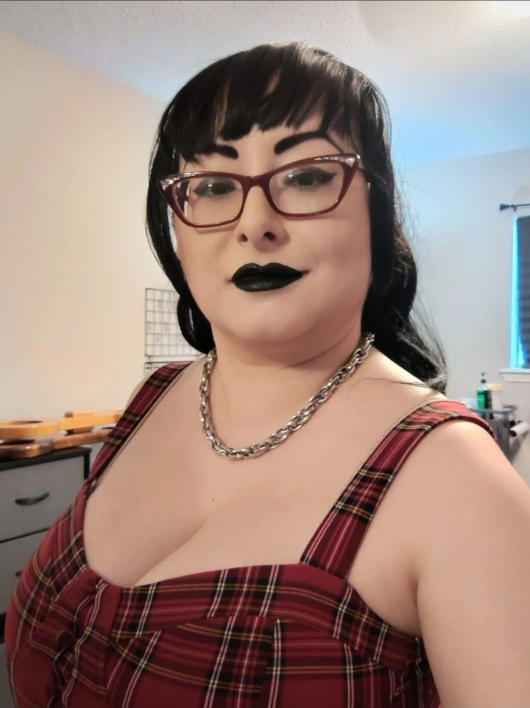 Corpus BBW Dominatrix Clara image 20