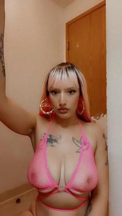 Coco ghetto white escort/stripper cover image