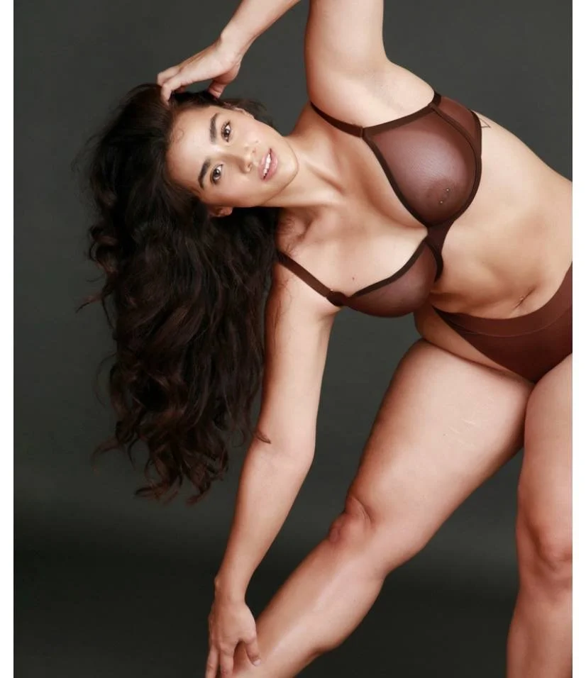 Anyone know Destiny N? Lingerie model from Hawaii. Looking for her nudes, HMU if you know her image 9