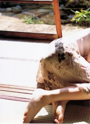 🔚Japanese　皆藤愛子　 写真集　あいこ日和　ソフトエロ　一発やりたい image 11