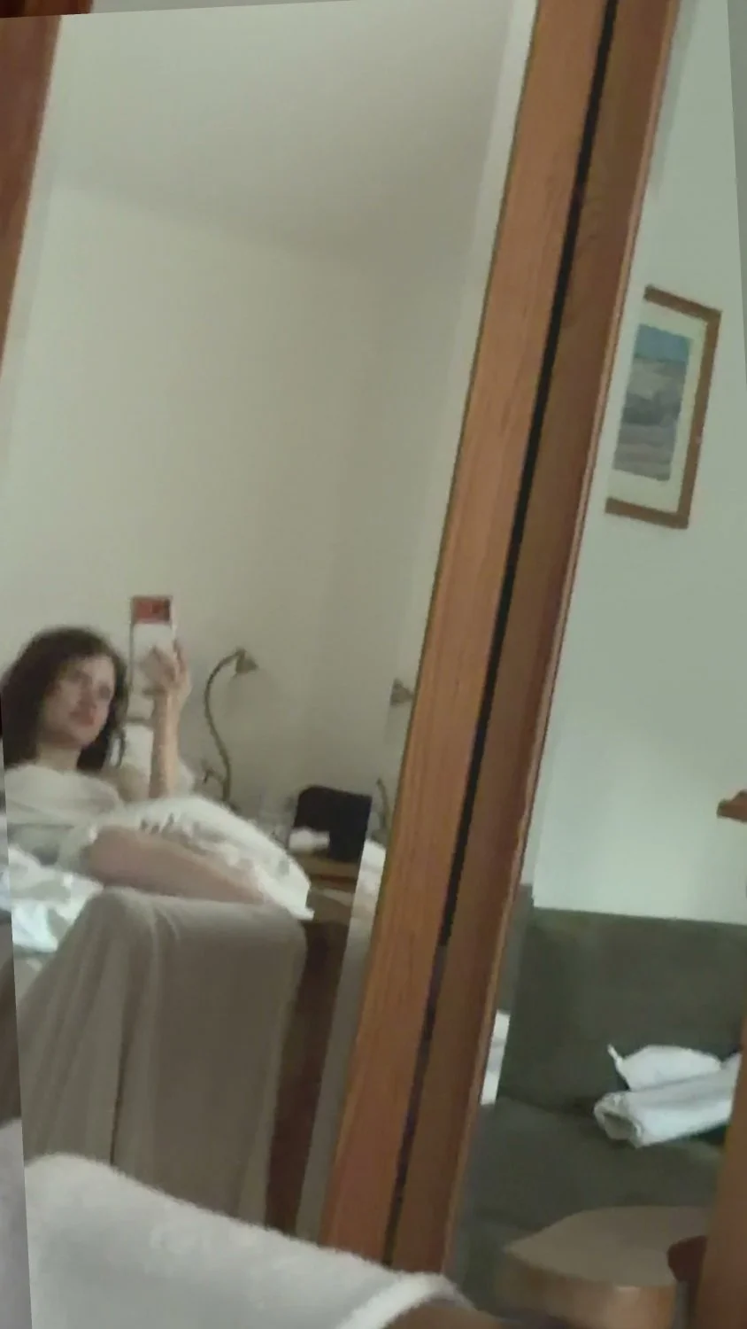🔞 big ass slutty slut teasing shaved pussy nude 🍑💦 OF image 7