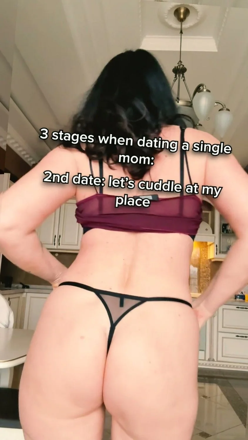 🔞 Sexy huge tits dirty sucking dick naked wet pussy 🍑💦 OF now image 4