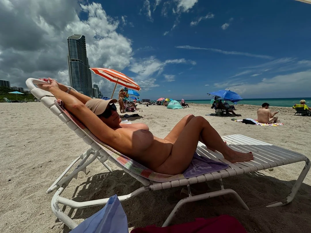 GILF loves nude beaches main image