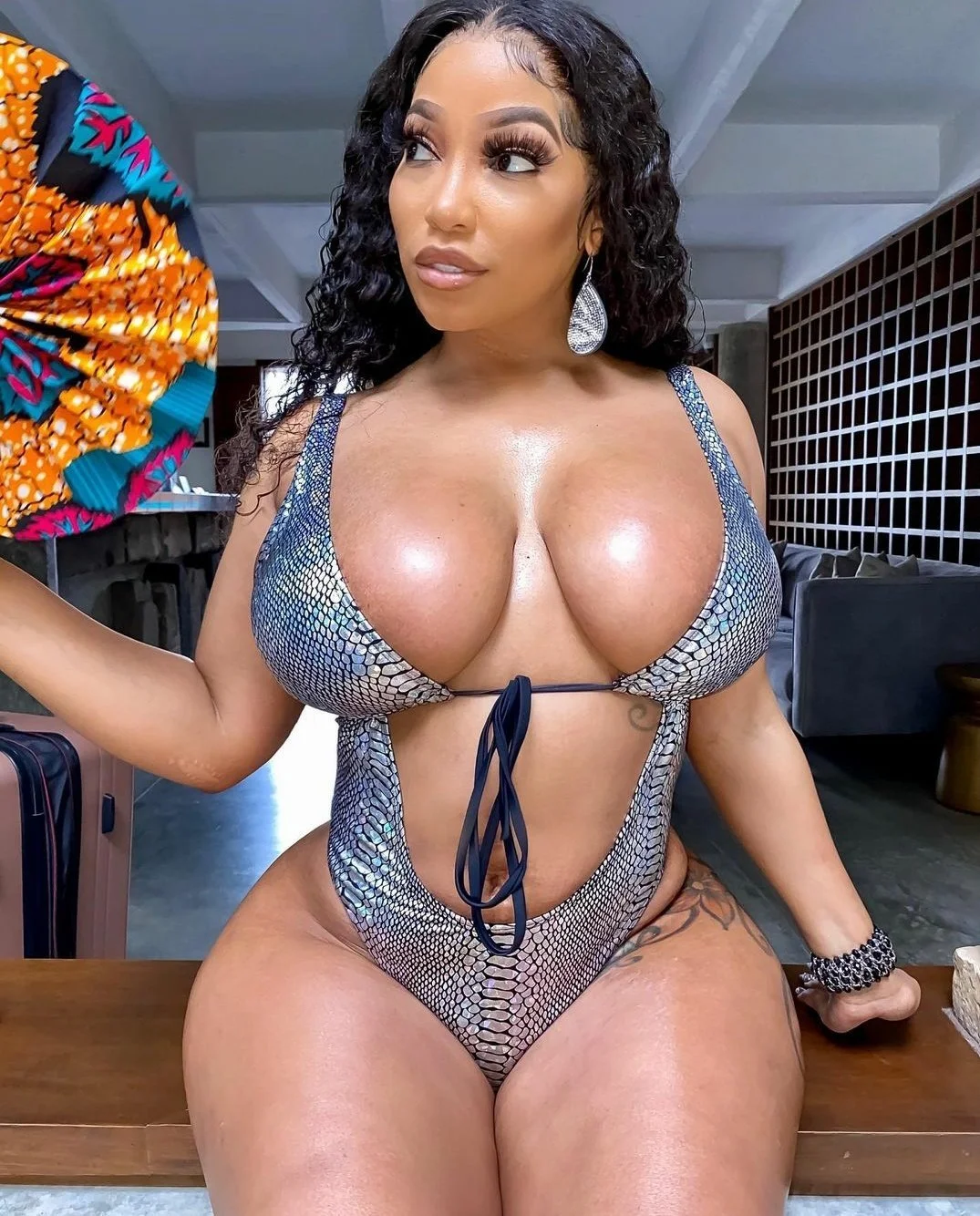 Thick and Sexy Ebony Redbone Latina IG Baddies image 11