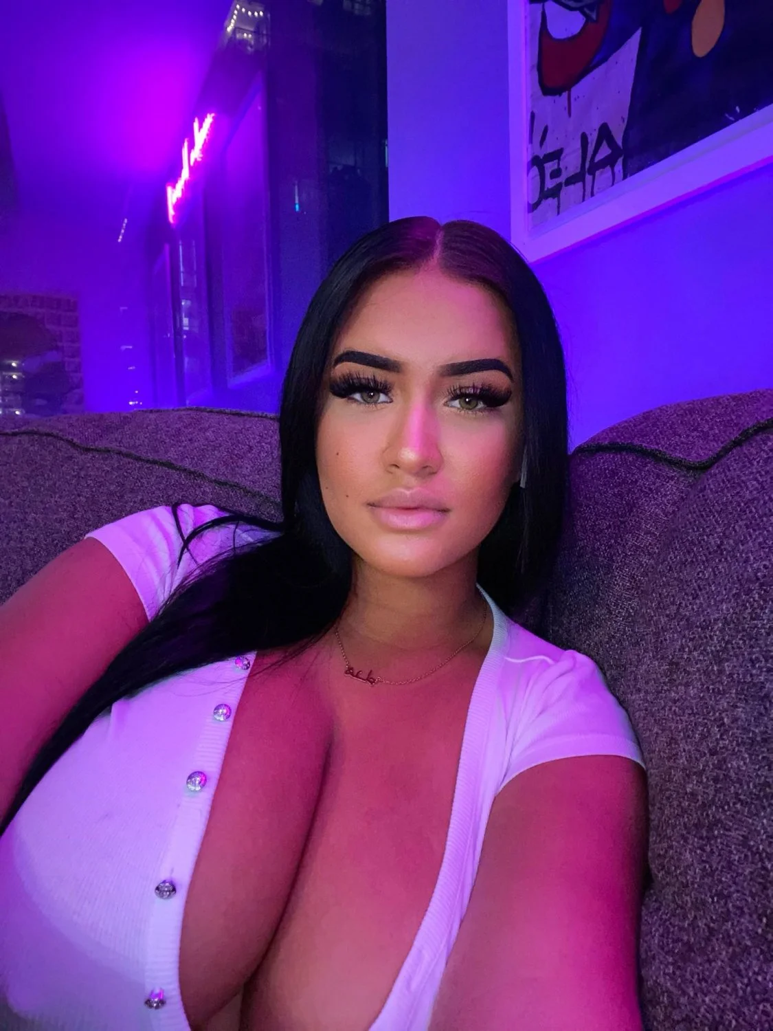 Thick and Sexy Ebony Redbone Latina IG Baddies image 9