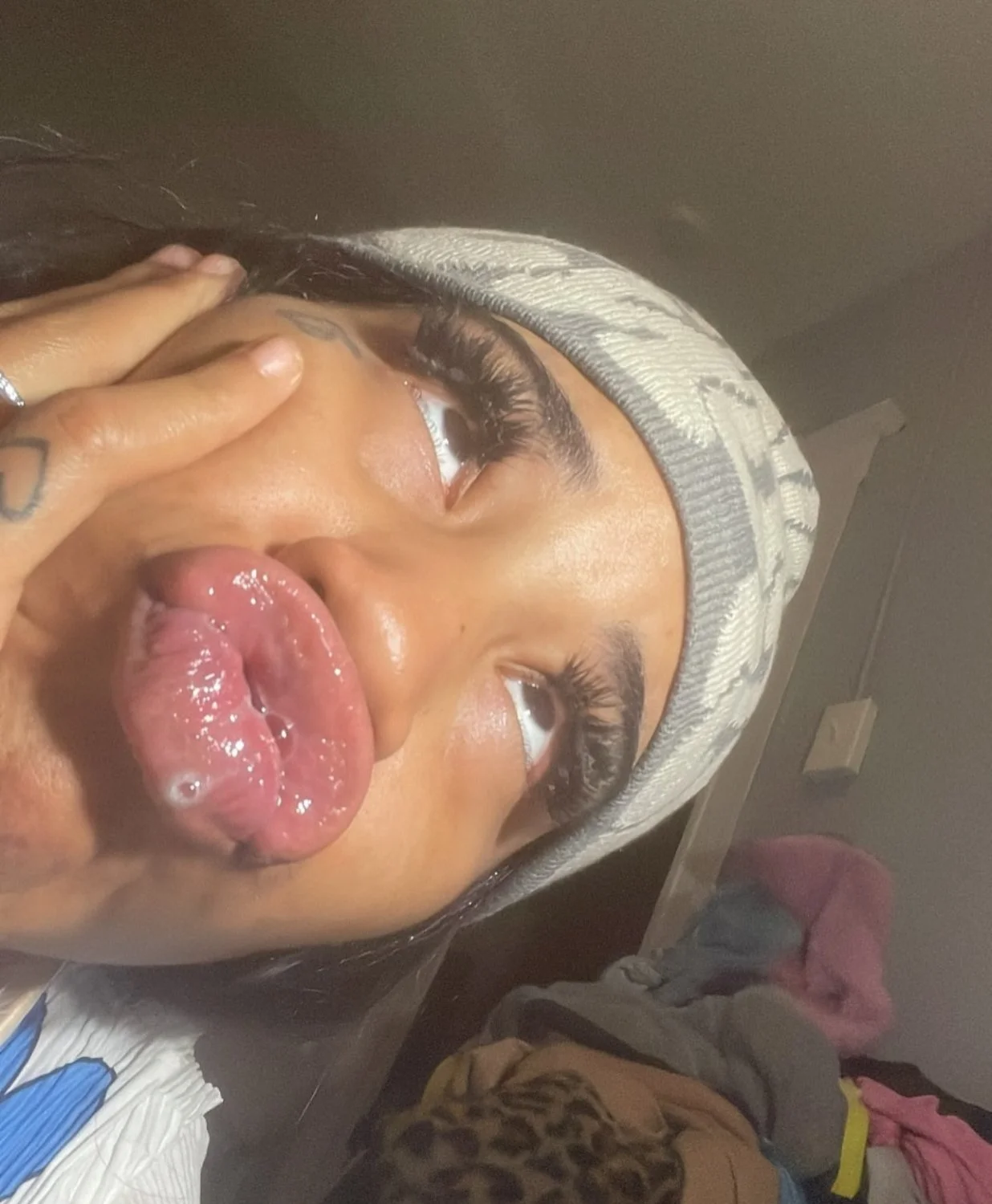 I need her videos asap image 7