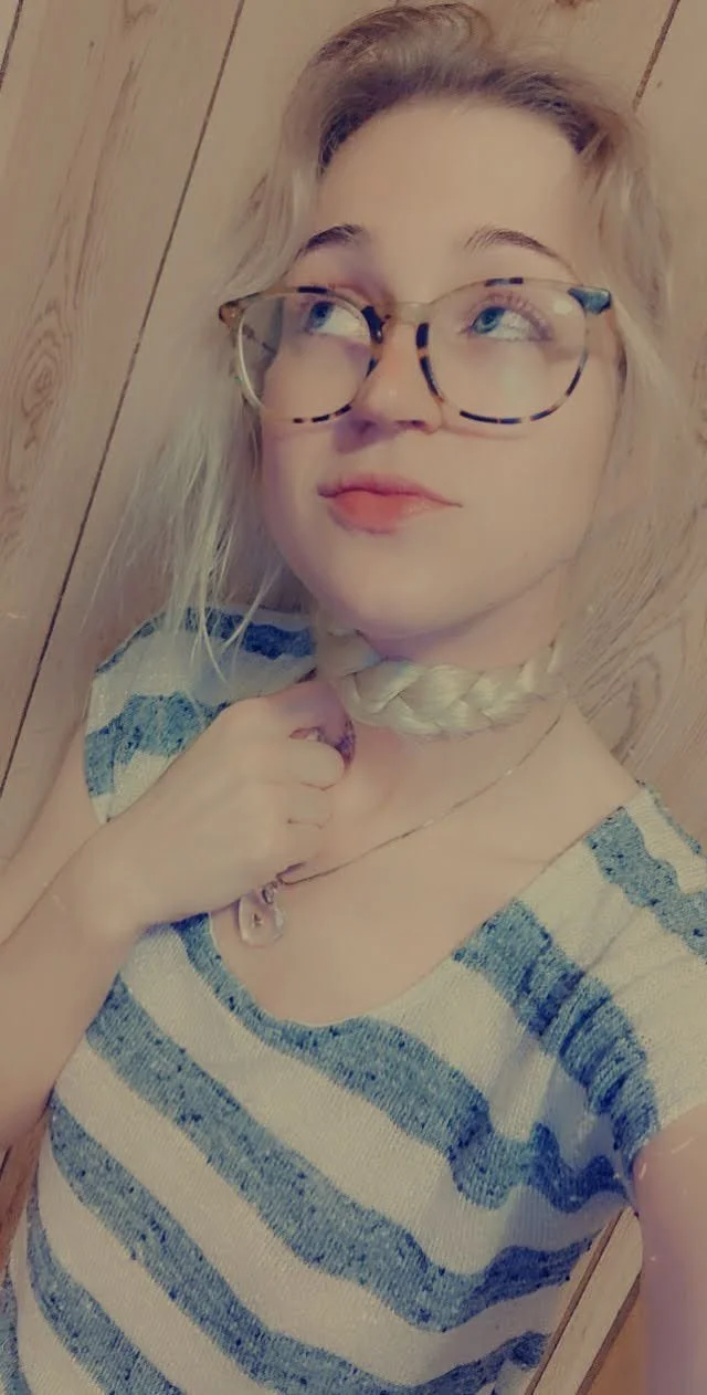 Being a cute lil slut 💞 image 4
