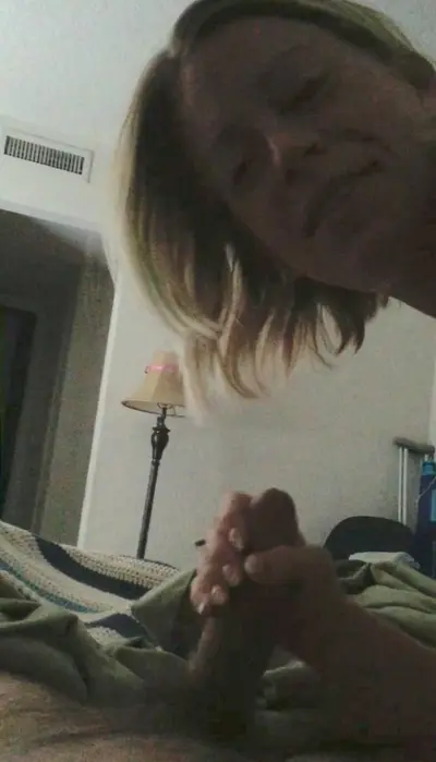 Tabatha Flegal ("Jenny" from amateur-facials.com) recent dick sucking pics cover image
