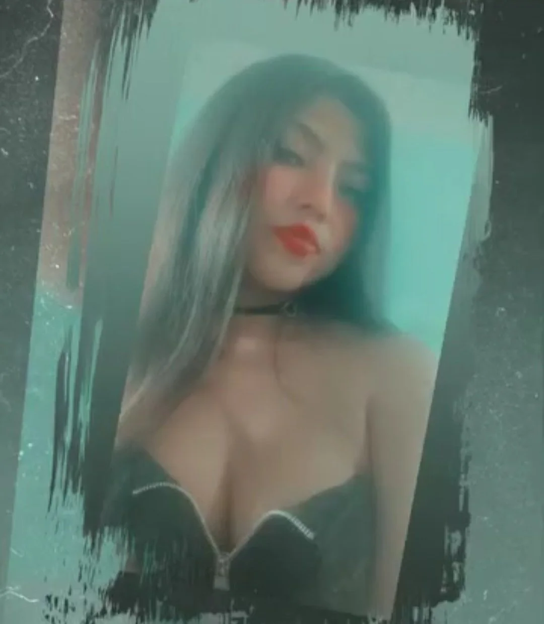 Linda zorrita le gusta ser grabada mientras me la cojo y da rica mamada image 2