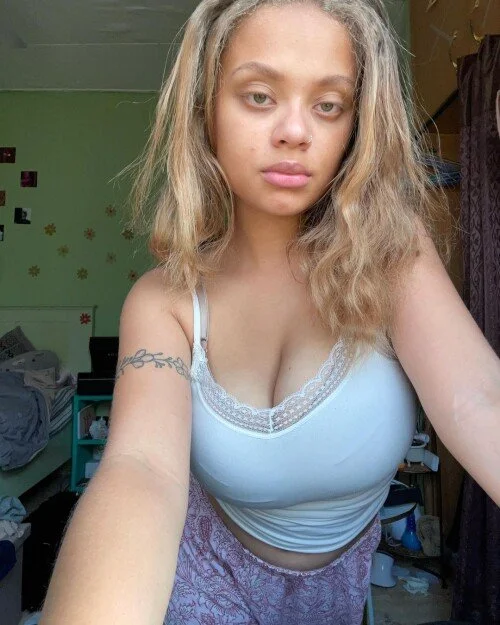 Big titty lightskinned slut image 31