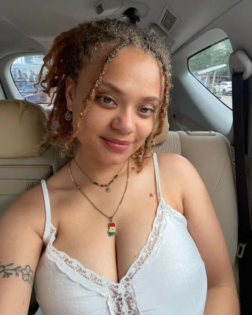 Big titty lightskinned slut image 32