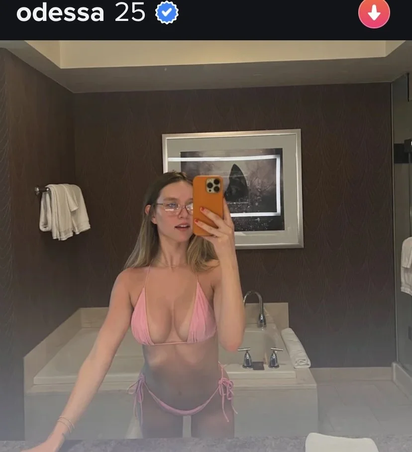 TINDER BEAUTIES 9 image 26