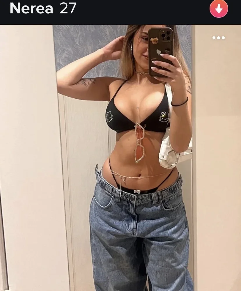 TINDER BEAUTIES 9 image 31