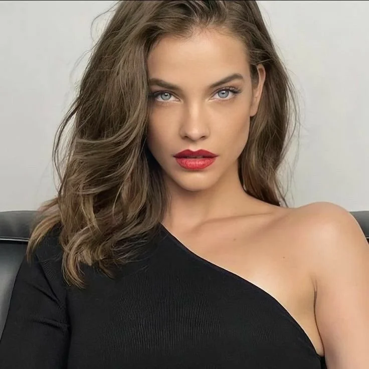 Imagine CEI by Barbara Palvin image 4