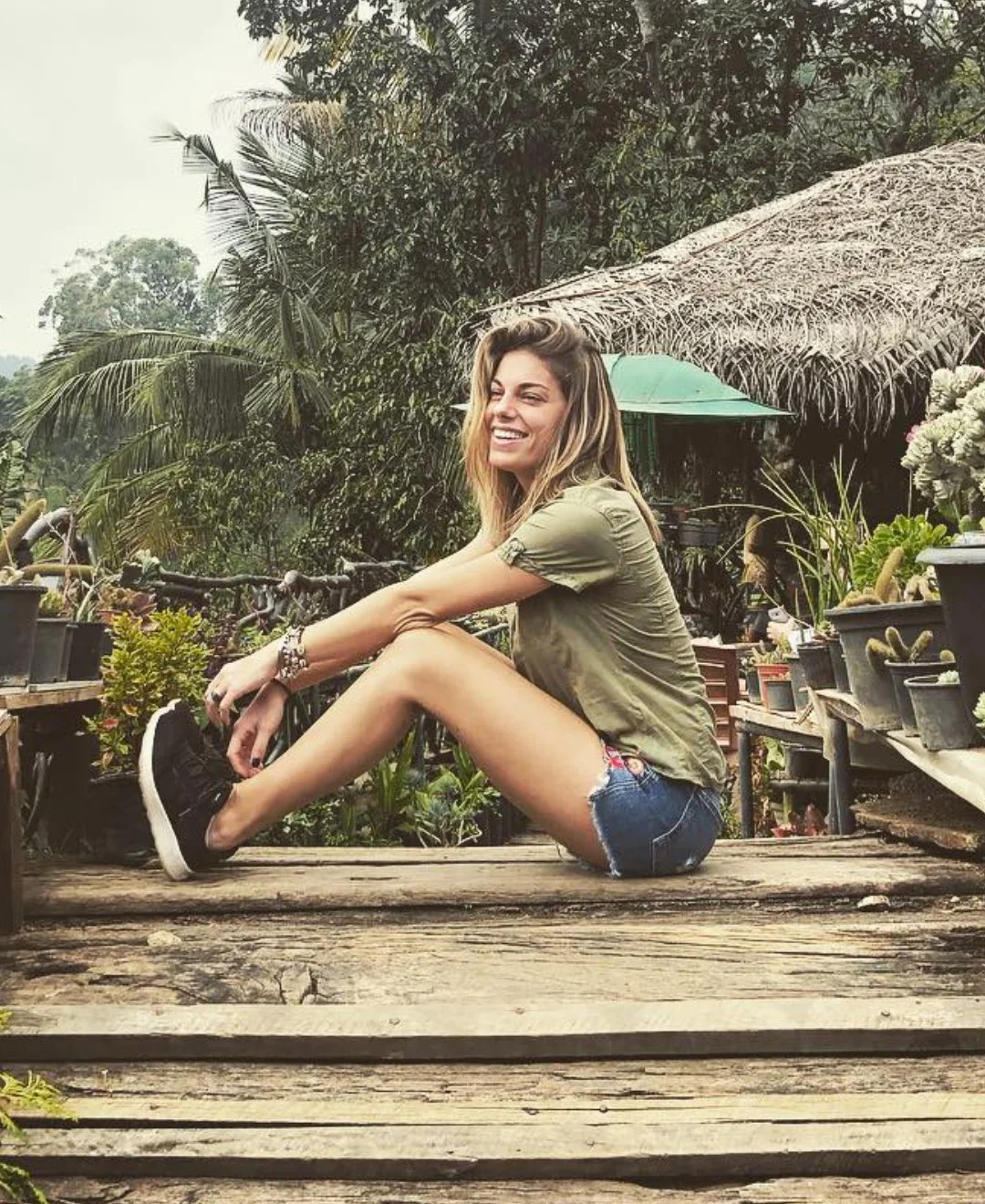Giorgia Tavella hot italian journalist image 10
