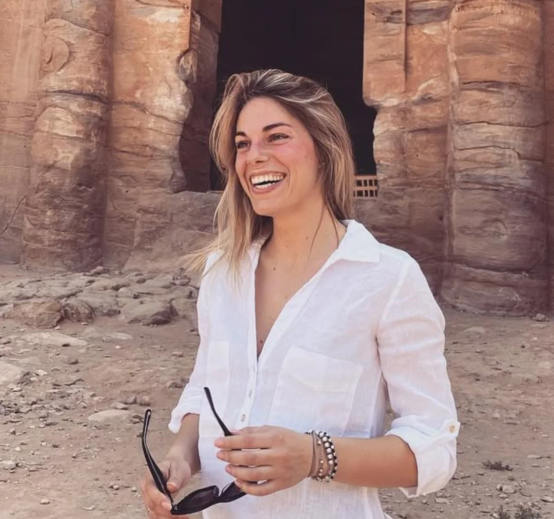 Giorgia Tavella hot italian journalist image 11