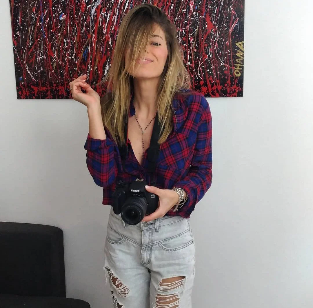 Giorgia Tavella hot italian journalist image 29