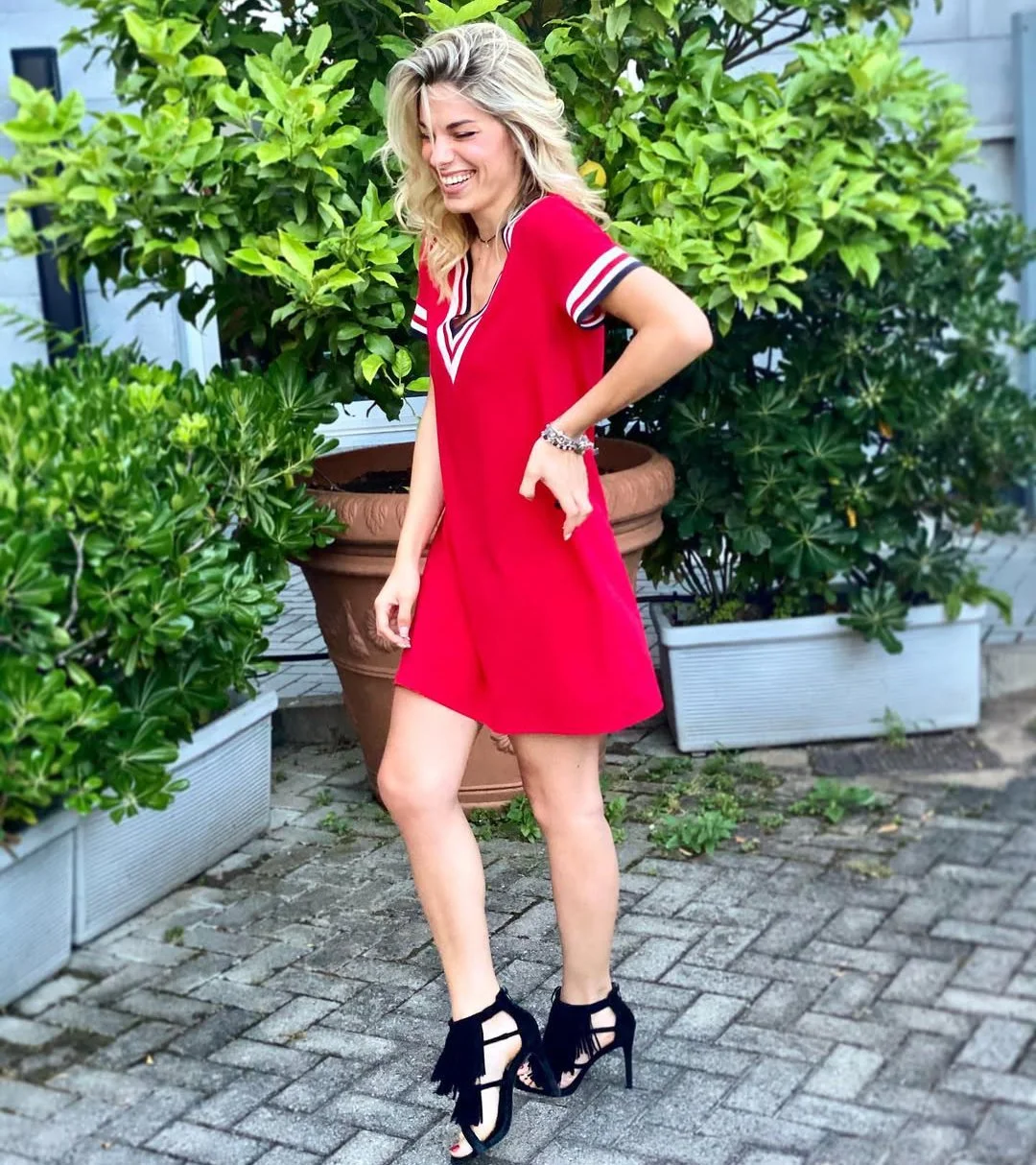 Giorgia Tavella hot italian journalist image 9