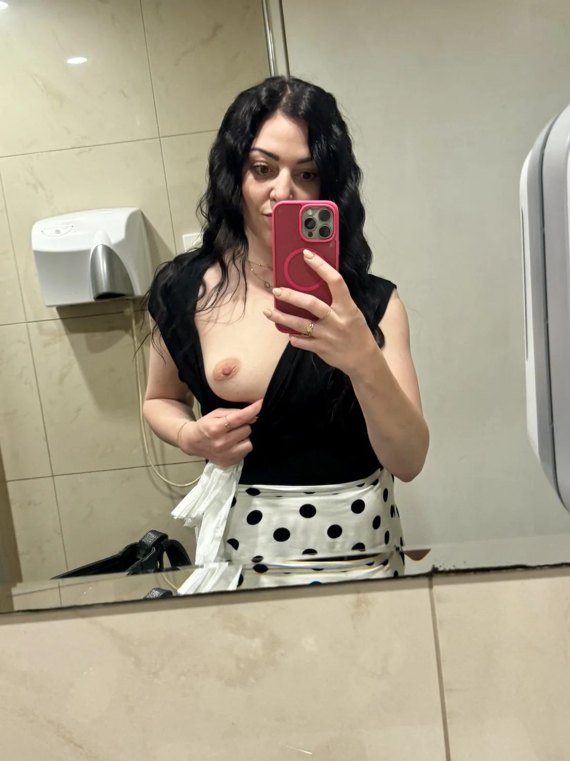Submitted amateur brunette image 20