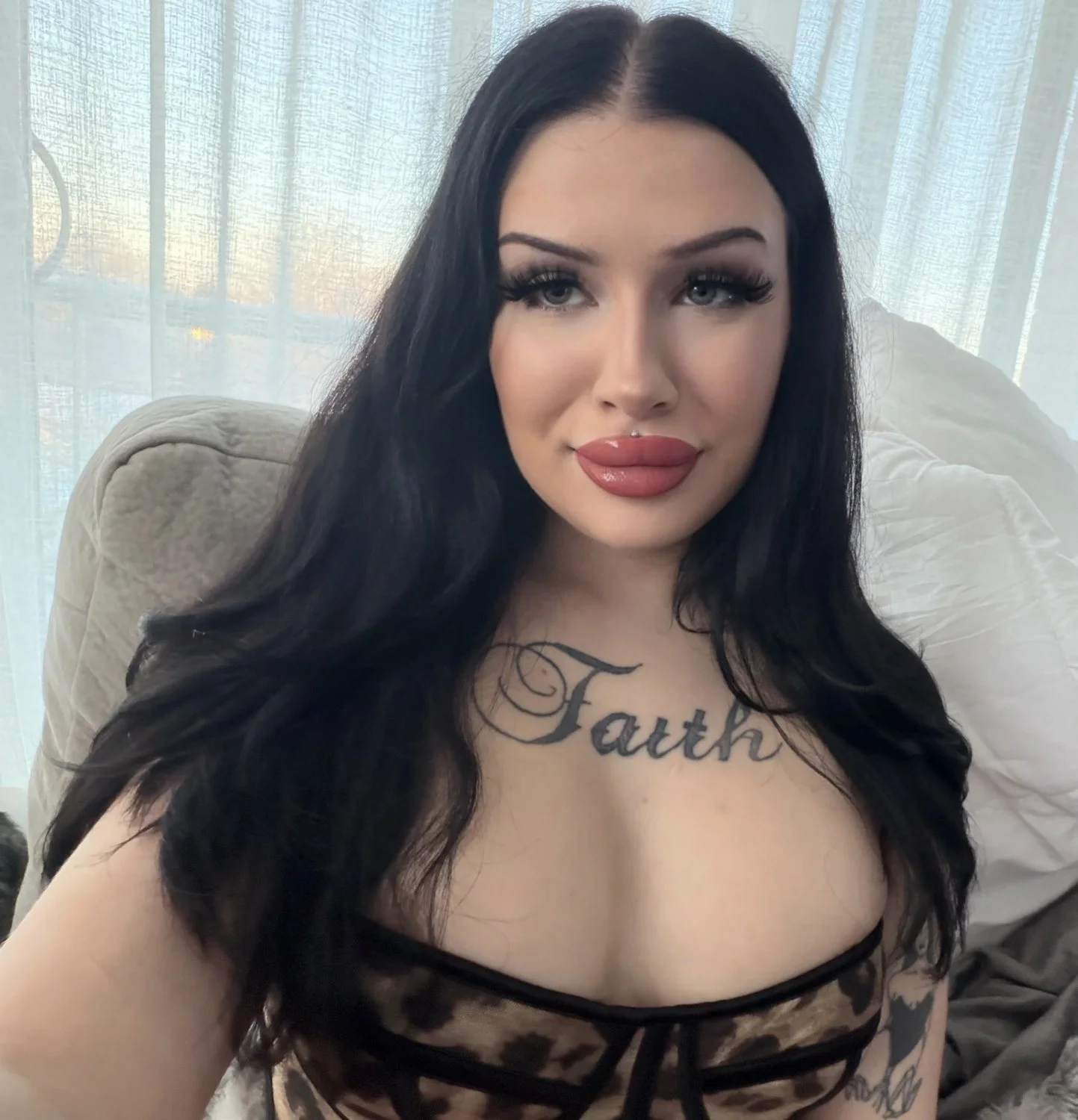 Ukrainian whore image 28