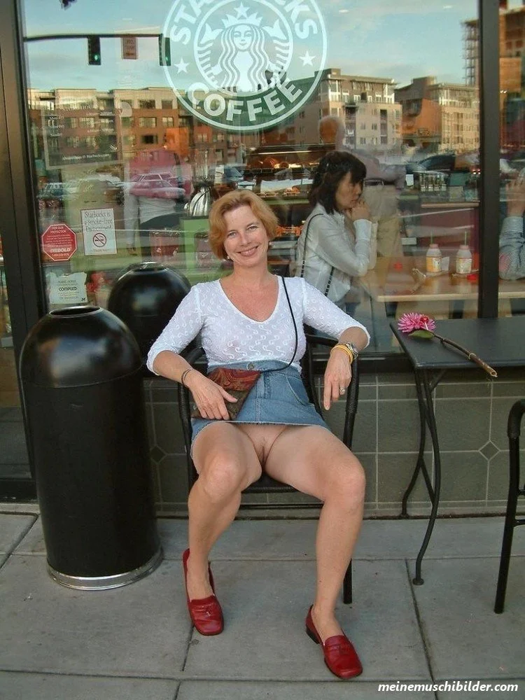 Upskirt 9 image 30