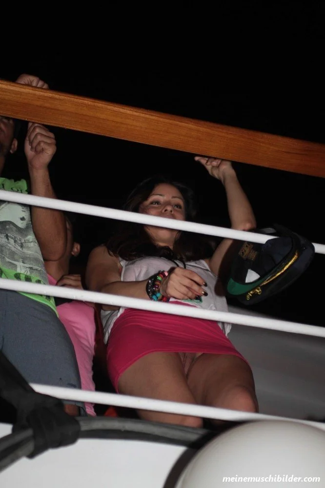 Upskirt 9 image 35