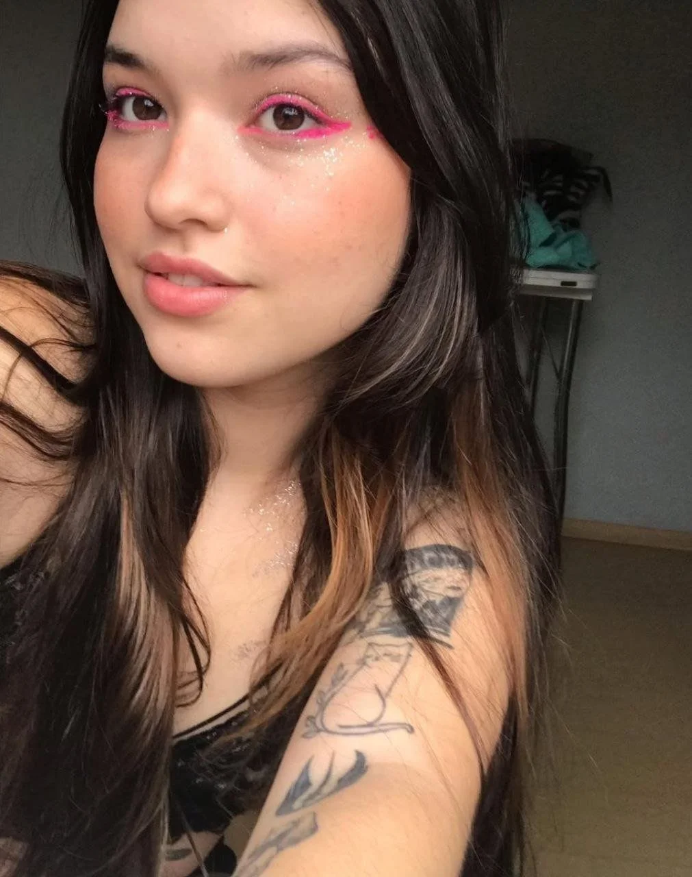 magrinha gostosa amador sexo image 15