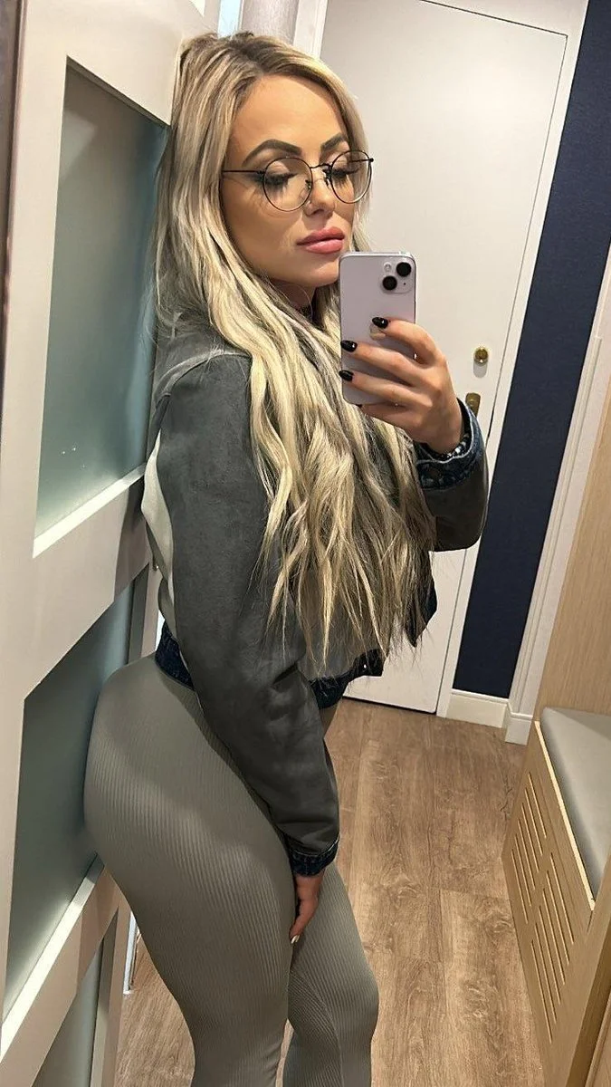 Liv Morgan image 7