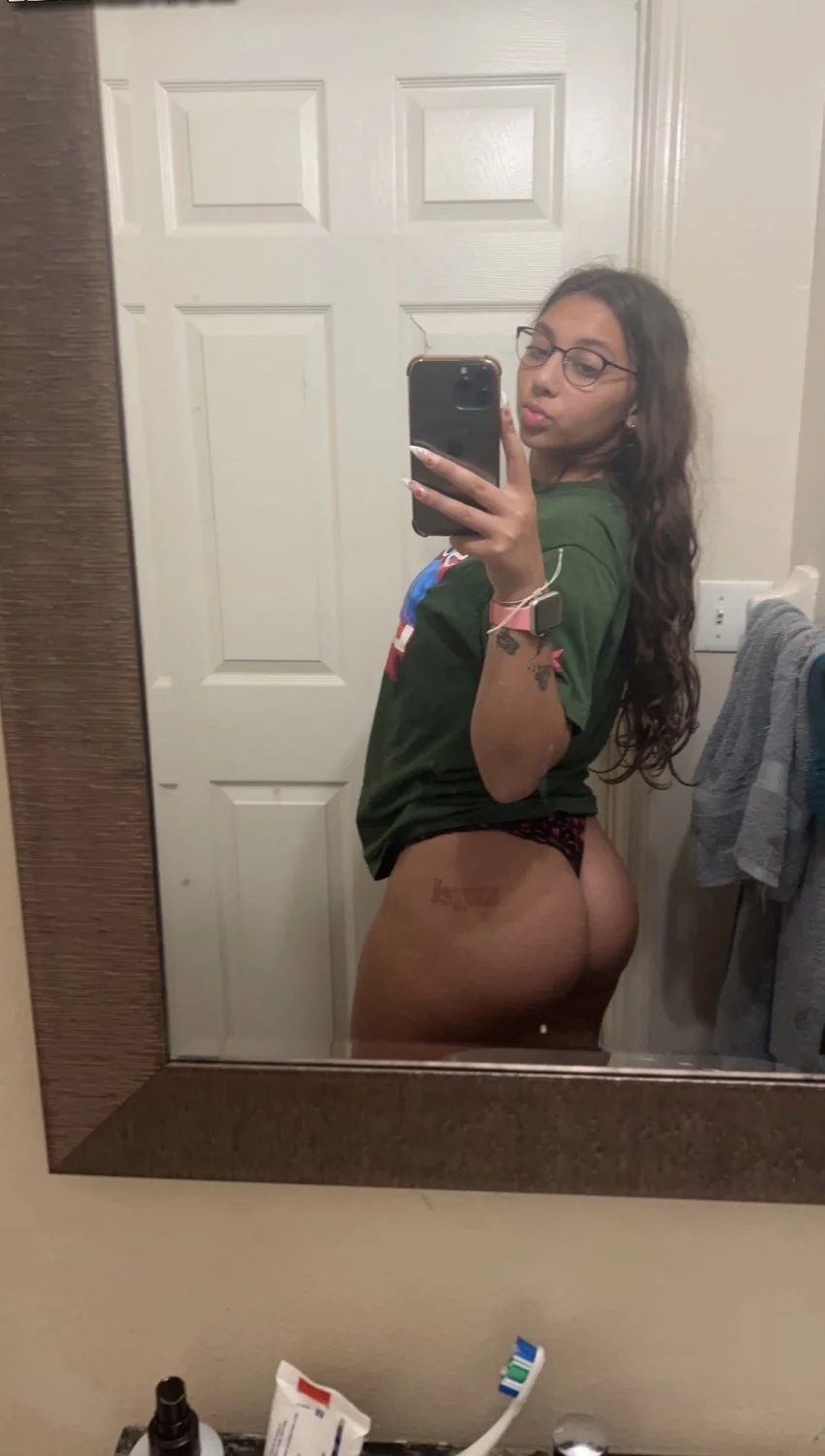 Latina College Girl with fat ass and nice tits image 5