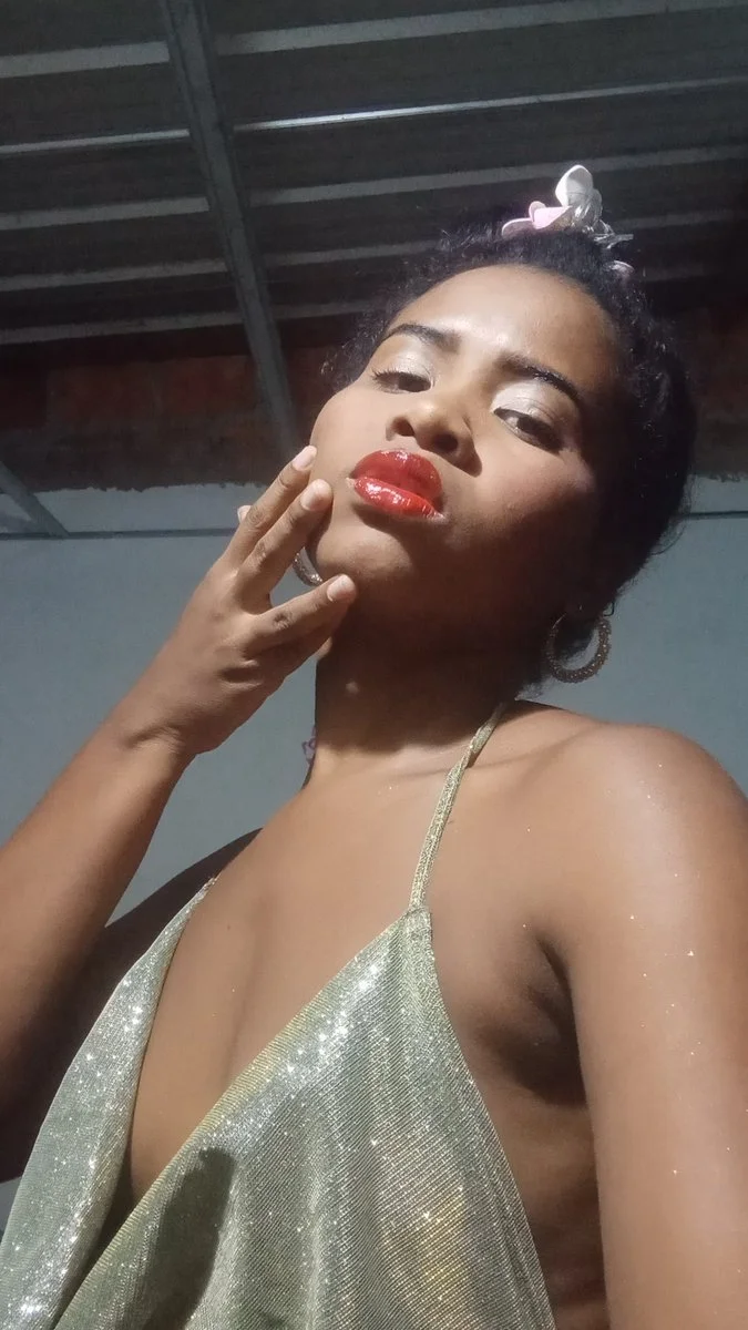 Sandra González Colombiana negra arrecha webcam caleña image 23