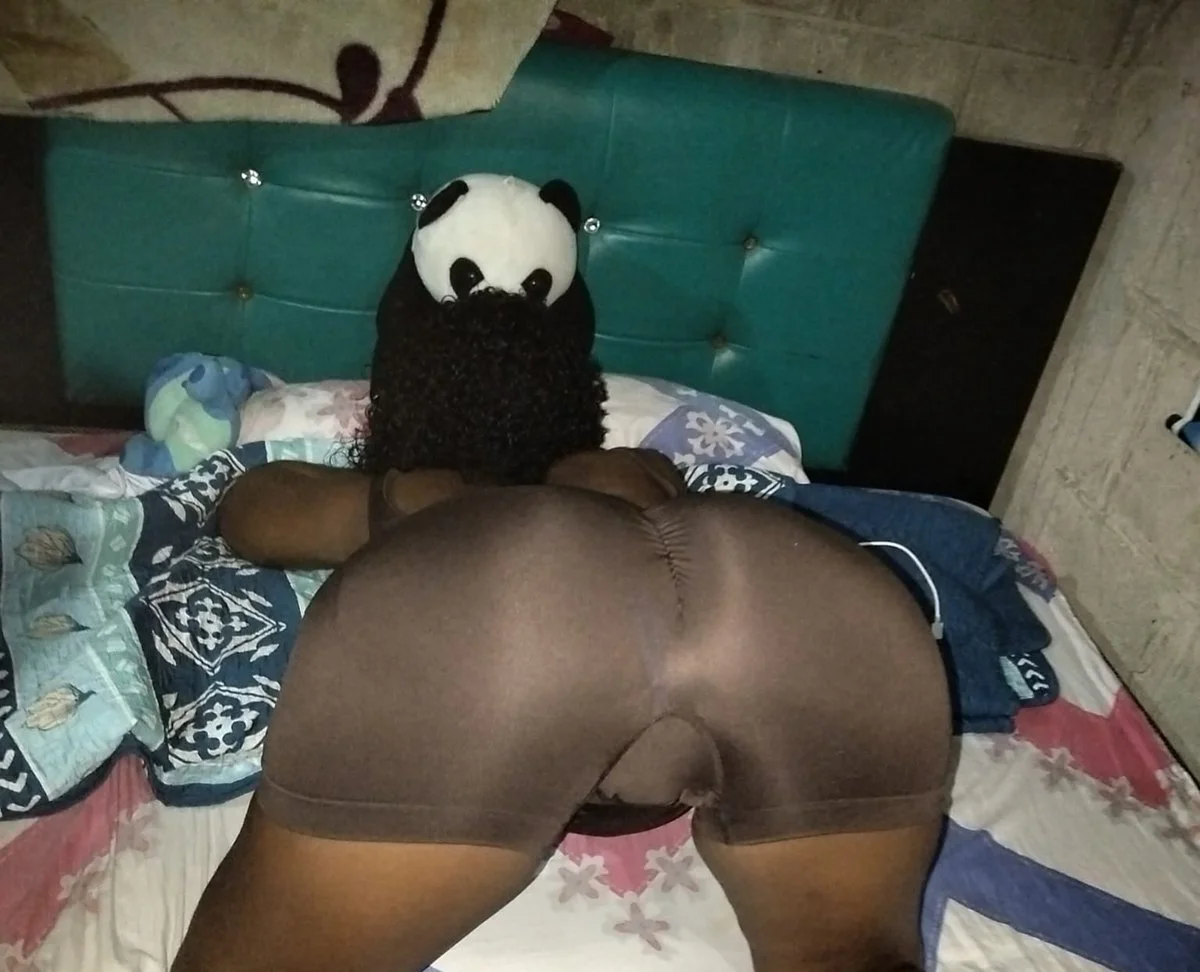 Sandra González Colombiana negra arrecha webcam caleña image 27