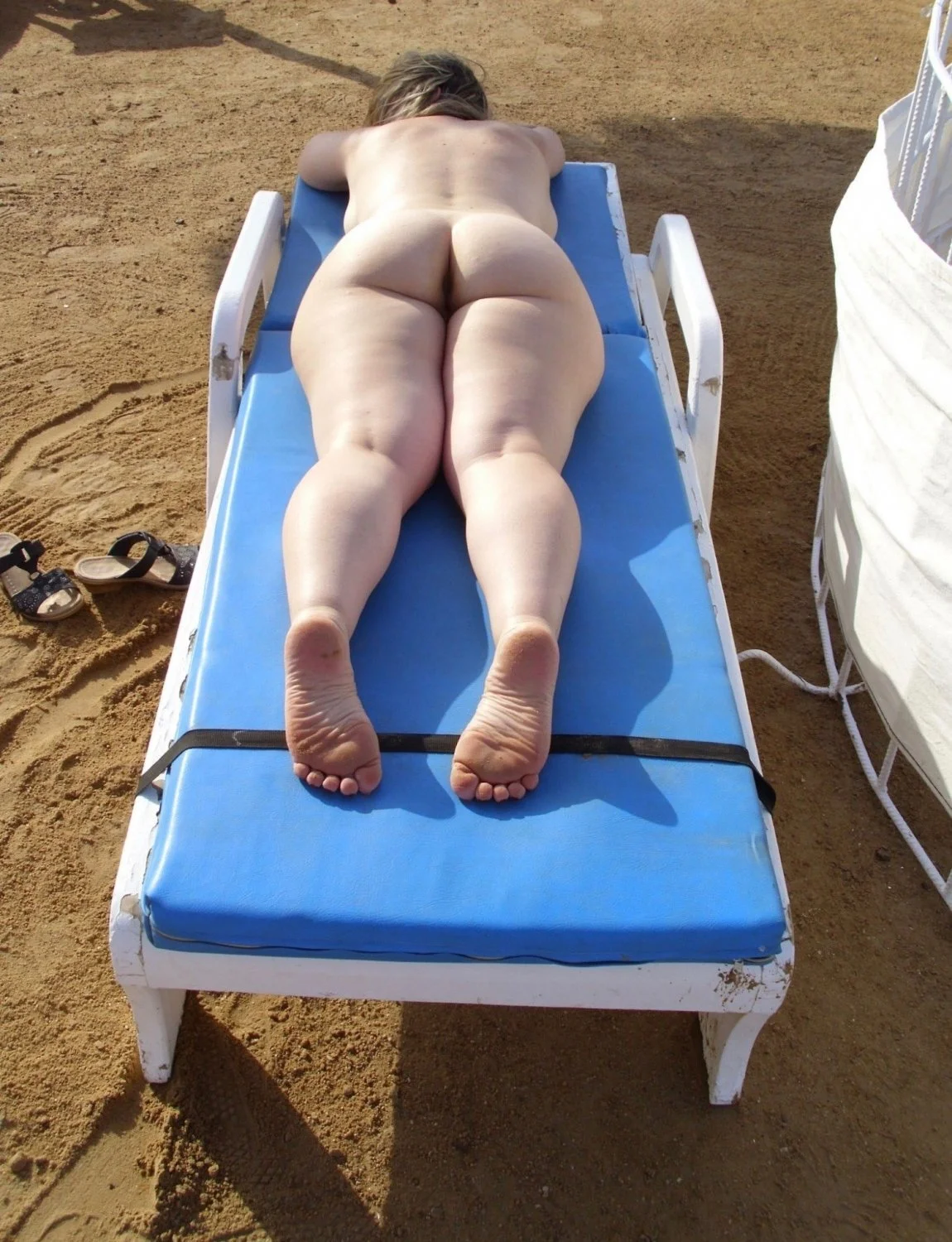 ASS & SUNBATHING - 1 image 31