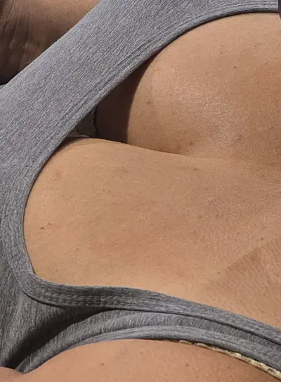 Mis tetas naturales cover image