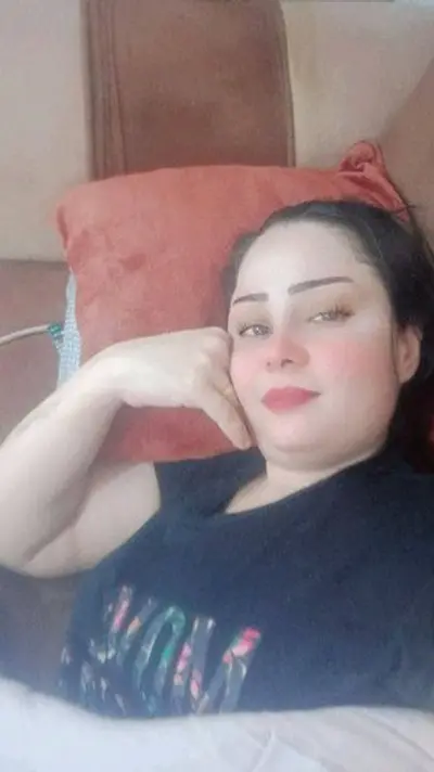 Big Arab wife milf cover image