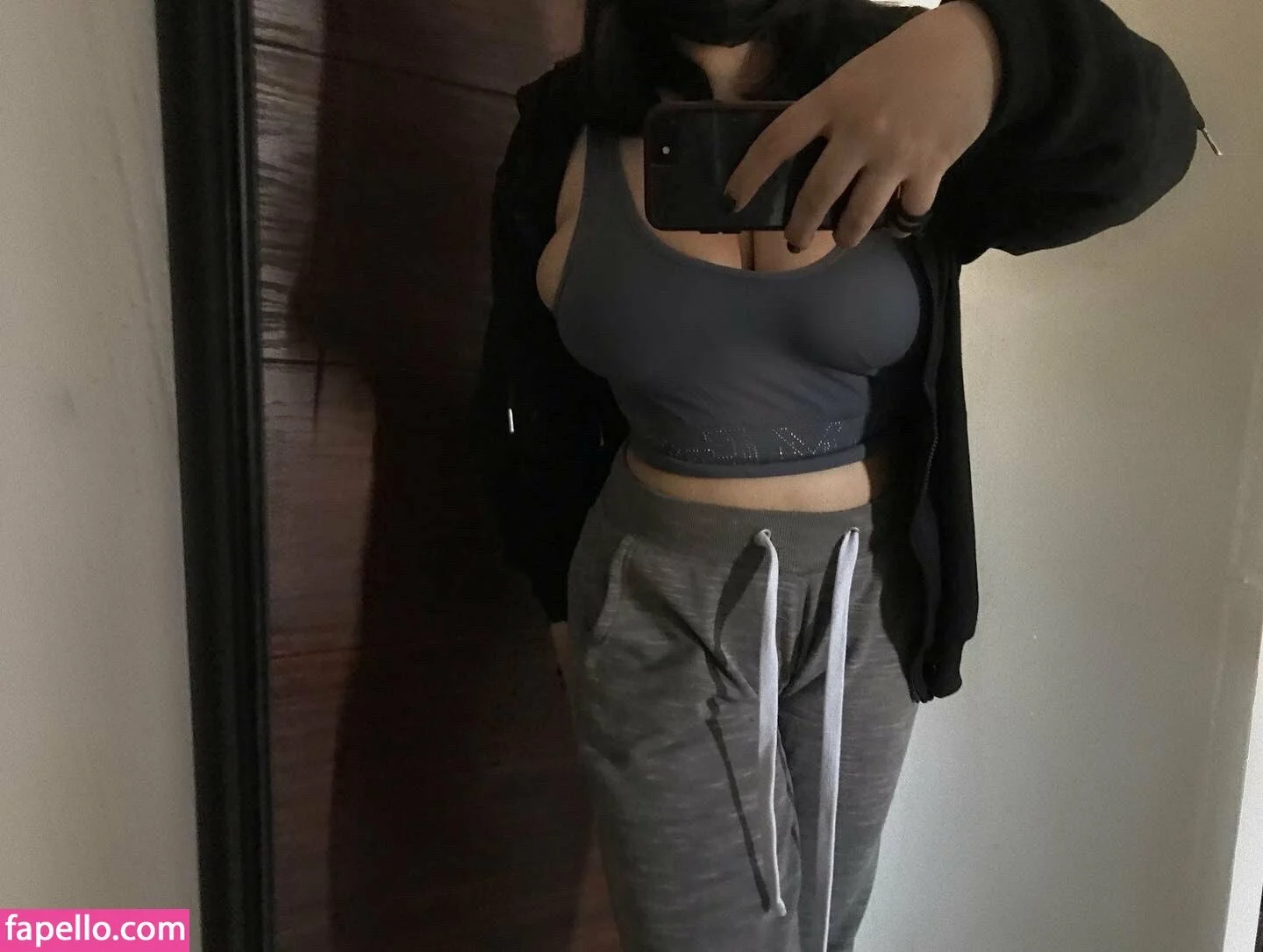 milf image 8