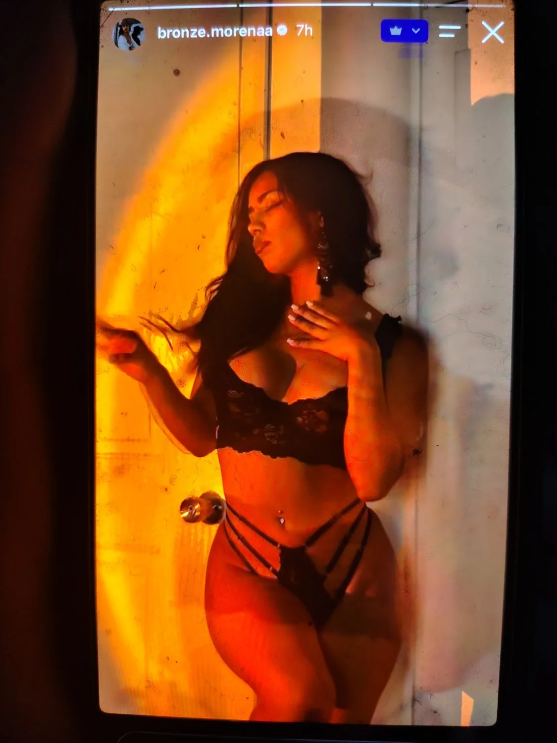 morena bronze.morenaa onlyfans image 5