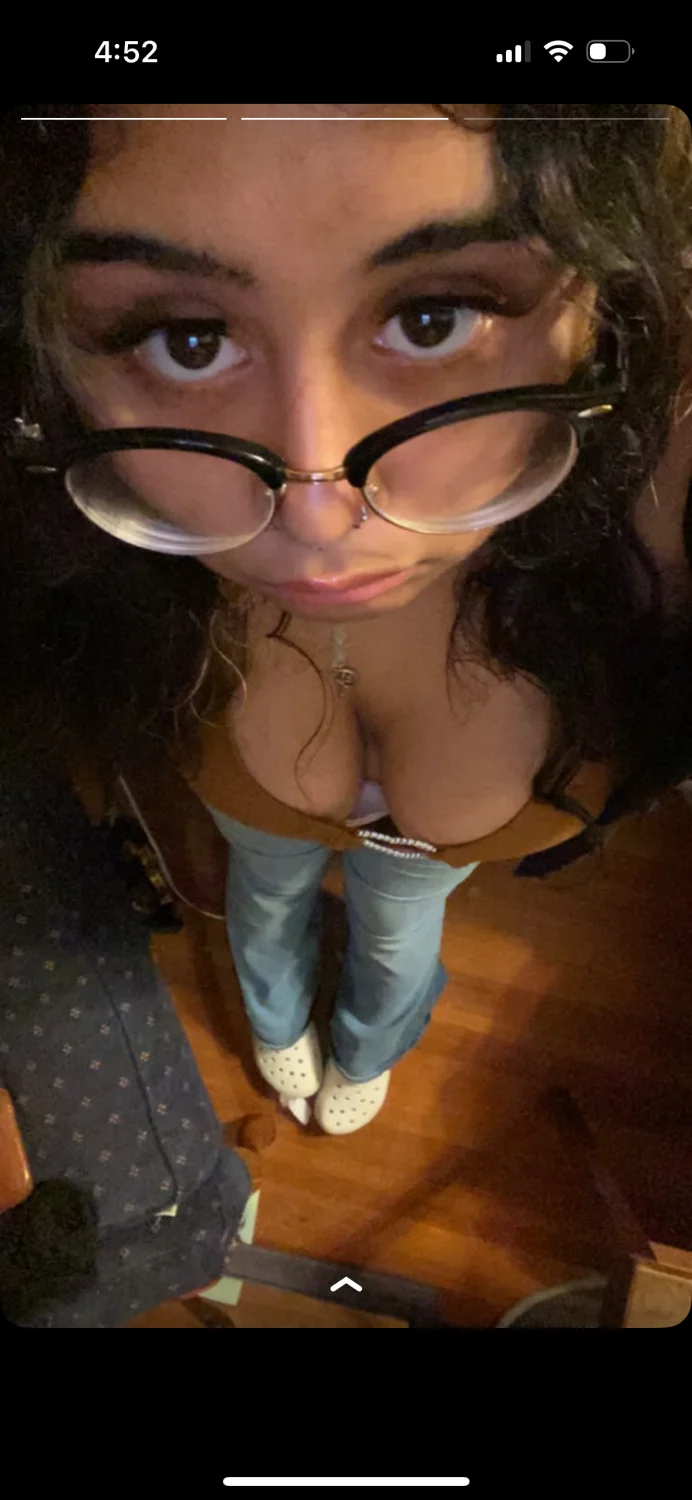 Snapchat thot image 2