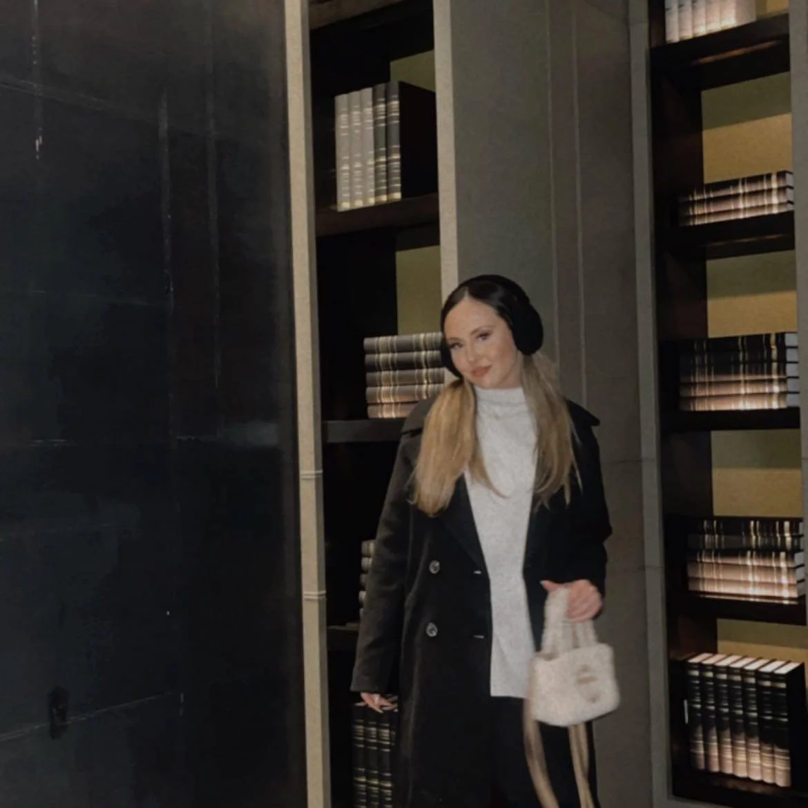 S.Marin Toronto Latina image 3